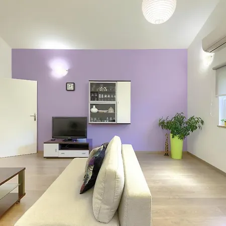 Homestay Pula بولا