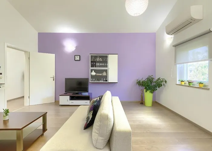 Homestay Pula Пула